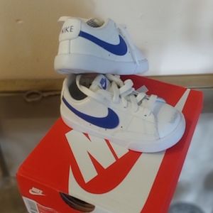 Nike shoes